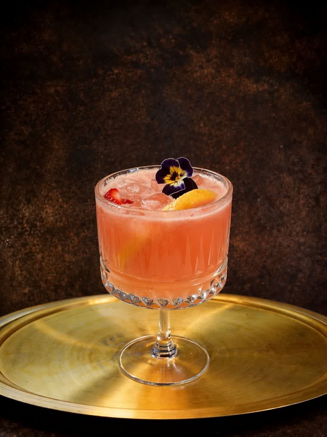 Tropical Blush Fizz