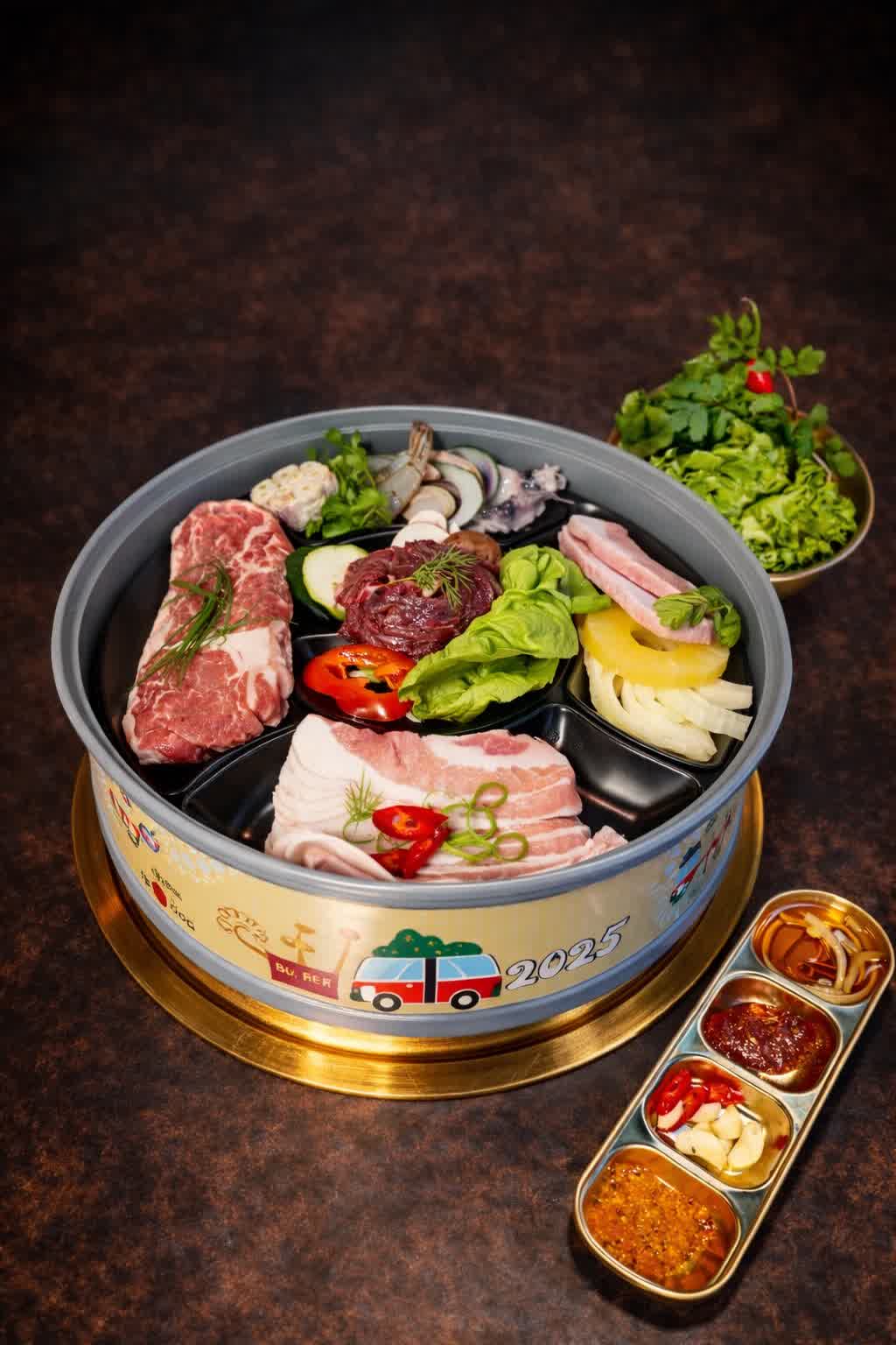 11. BBQ Set Deluxe