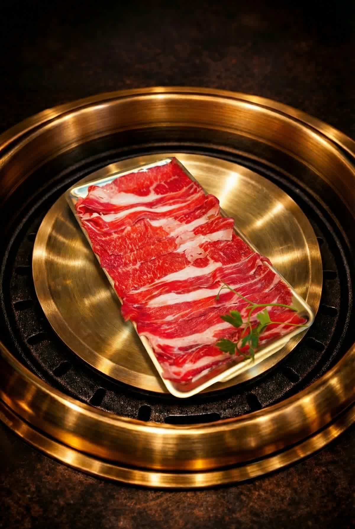 15. Sliced Beef (Black Angus)