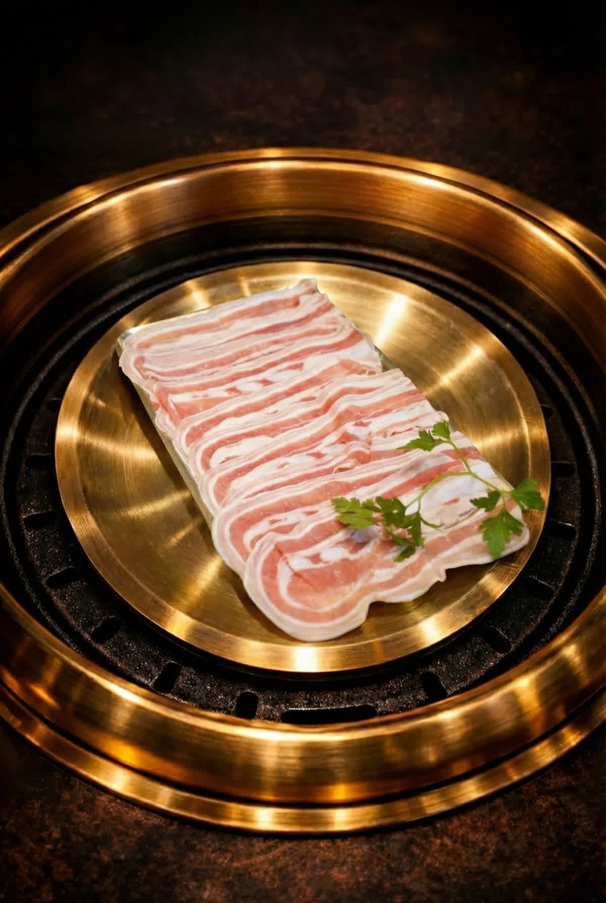 16. Sliced Porc